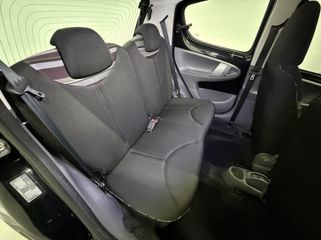 Voertuigafbeelding 16