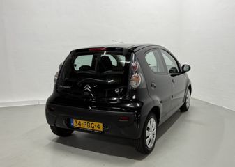 Voertuigafbeelding 6