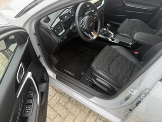 Voertuigafbeelding 5