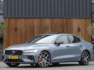 Volvo S60 - JRP-52-F - Polisa Lease