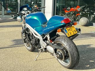 Voertuigafbeelding 7