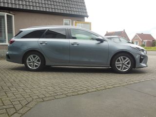 Voertuigafbeelding 3