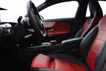 Voertuigafbeelding 15