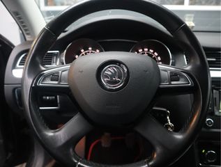 Voertuigafbeelding 37