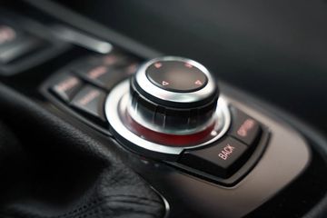 Voertuigafbeelding 24