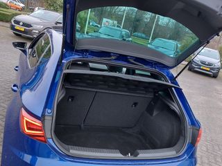 Voertuigafbeelding 32