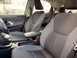 Voertuigafbeelding 6