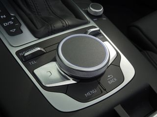 Voertuigafbeelding 34