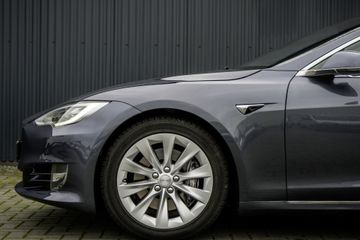 Voertuigafbeelding 5