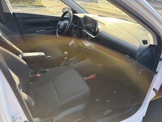 Voertuigafbeelding 18