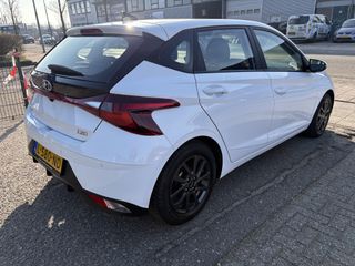 Voertuigafbeelding 6