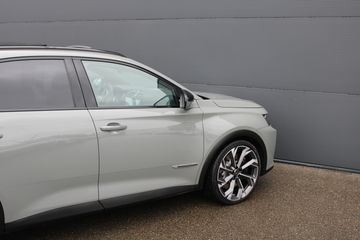 Voertuigafbeelding 12