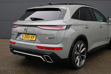 Voertuigafbeelding 13