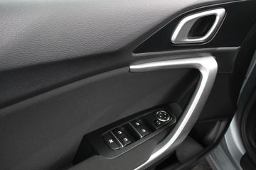 Voertuigafbeelding 10