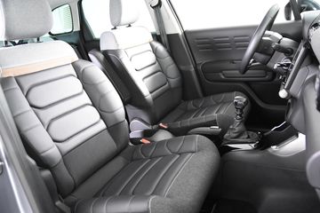 Voertuigafbeelding 9