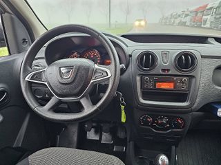 Voertuigafbeelding 7