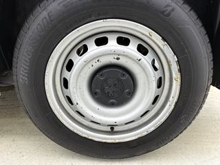 Voertuigafbeelding 24