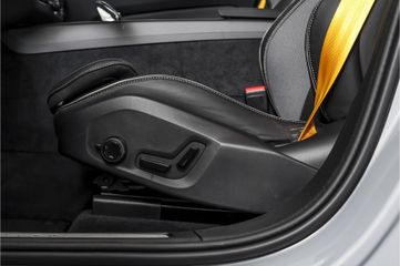 Voertuigafbeelding 16