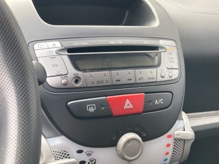 Voertuigafbeelding 8