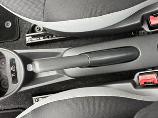 Voertuigafbeelding 37