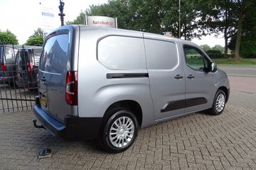 Voertuigafbeelding 3