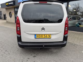 Voertuigafbeelding 8