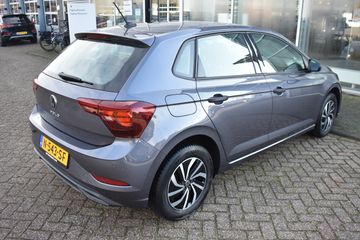 Voertuigafbeelding 3