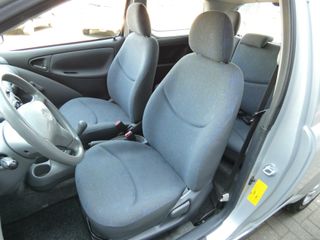 Voertuigafbeelding 7