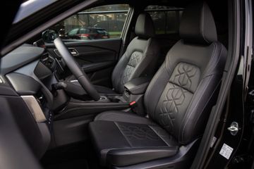 Voertuigafbeelding 2