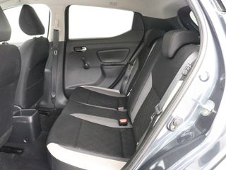 Voertuigafbeelding 6