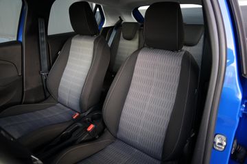 Voertuigafbeelding 3