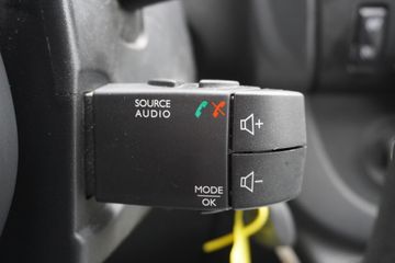 Voertuigafbeelding 14