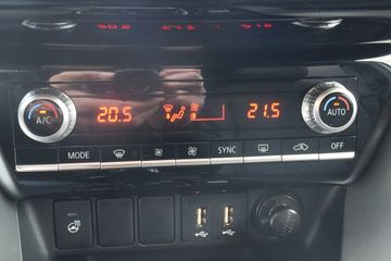 Voertuigafbeelding 13