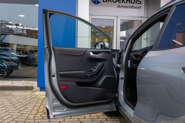 Voertuigafbeelding 17