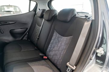 Voertuigafbeelding 8