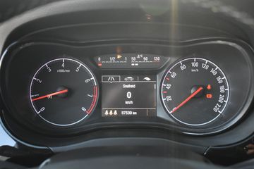 Voertuigafbeelding 12