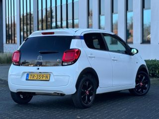 Voertuigafbeelding 2