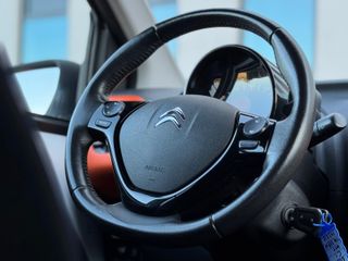 Voertuigafbeelding 7