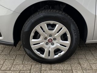 Voertuigafbeelding 29