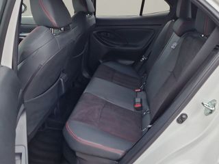 Voertuigafbeelding 12