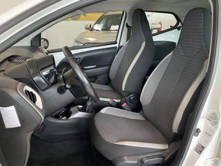 Voertuigafbeelding 12