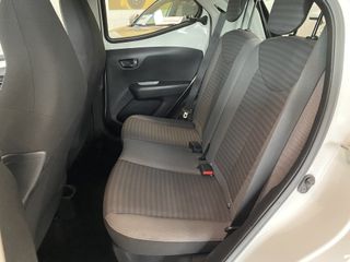 Voertuigafbeelding 14