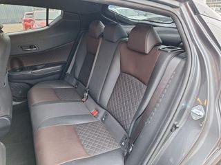 Voertuigafbeelding 14