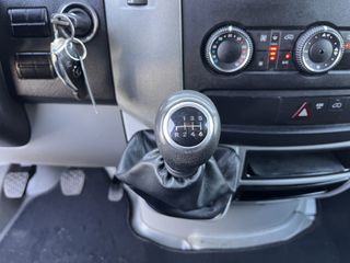 Voertuigafbeelding 31