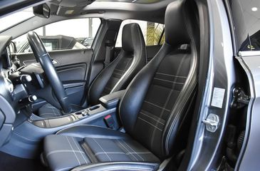 Voertuigafbeelding 18