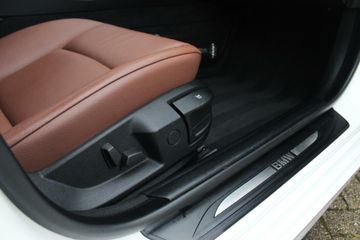 Voertuigafbeelding 17