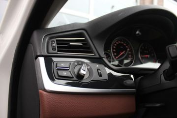 Voertuigafbeelding 37