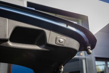 Voertuigafbeelding 14