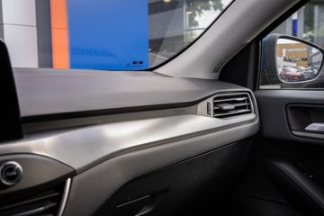 Voertuigafbeelding 36