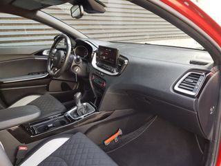 Voertuigafbeelding 8